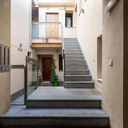 Atrivm San Julian Apartment Sevilla Bagian luar foto