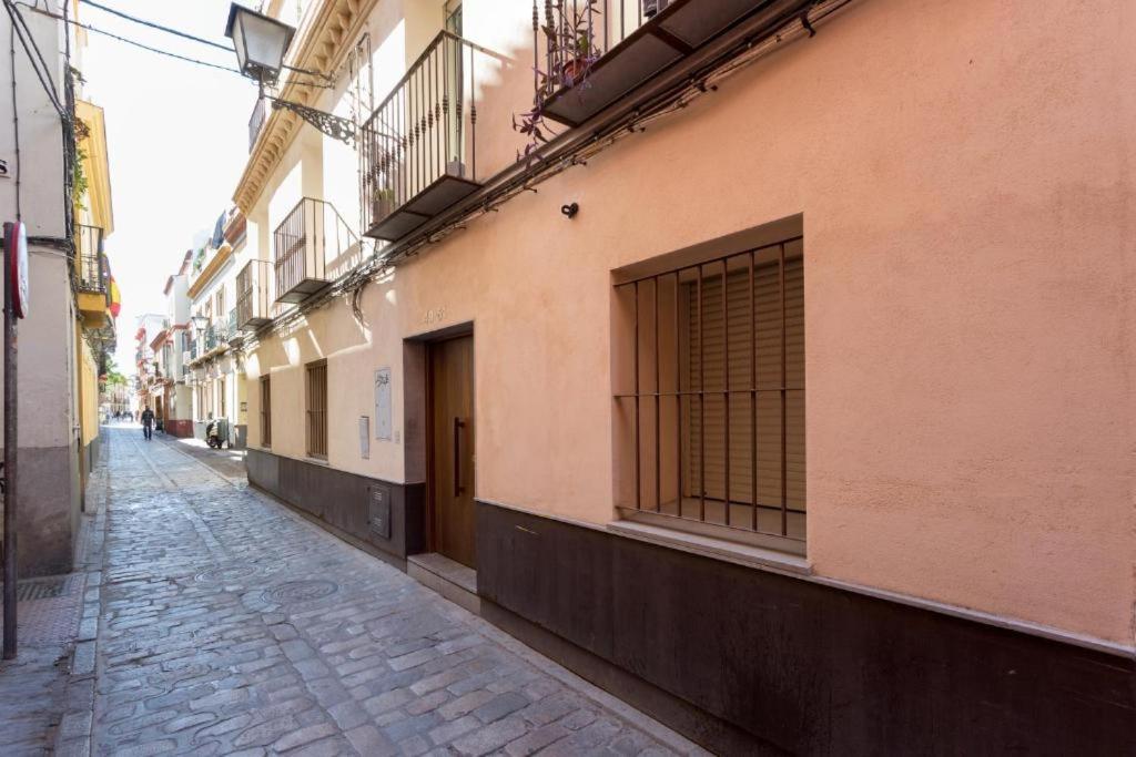 Atrivm San Julian Apartment Sevilla Bagian luar foto